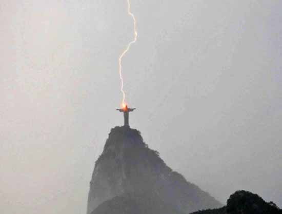 brazil-christ-the-redeemer-statue-13