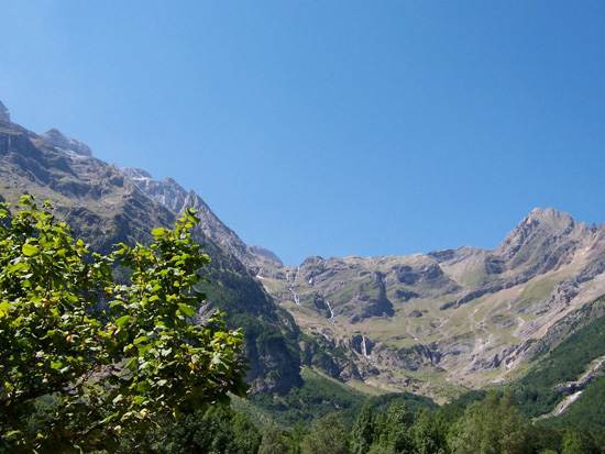 pyrenees-mountain-12