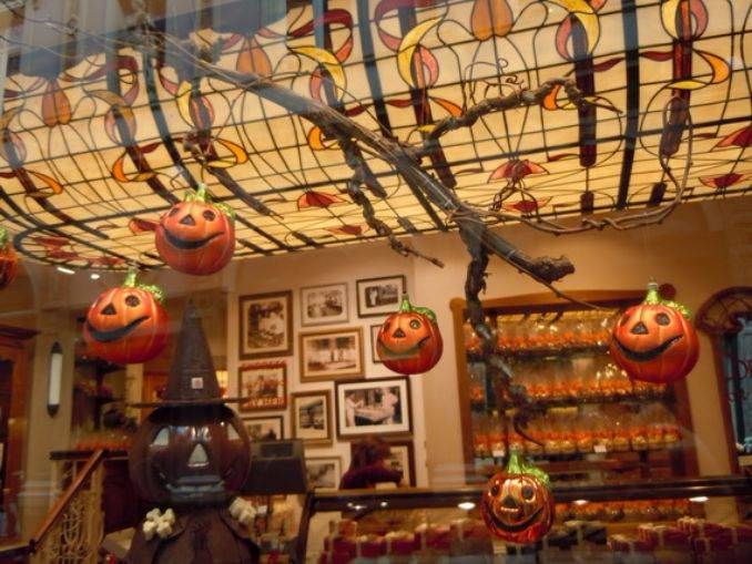 halloween-holiday-traditions-in-belgium-7