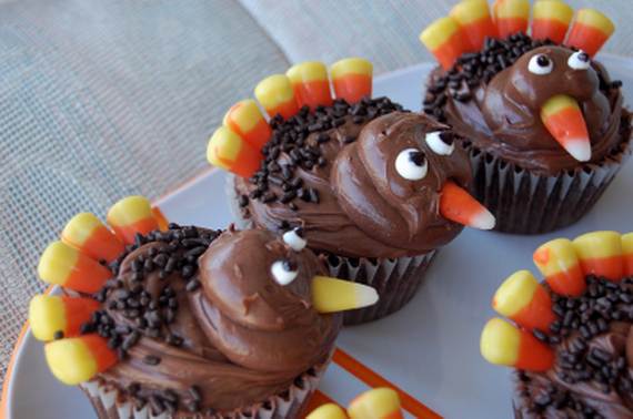 Ideas for Thanksgiving Holiday Cupcake Decorating (1)