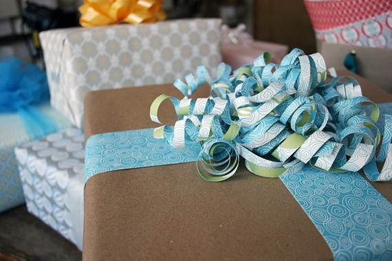 Holiday Gift-Wrapping Ideas (10)