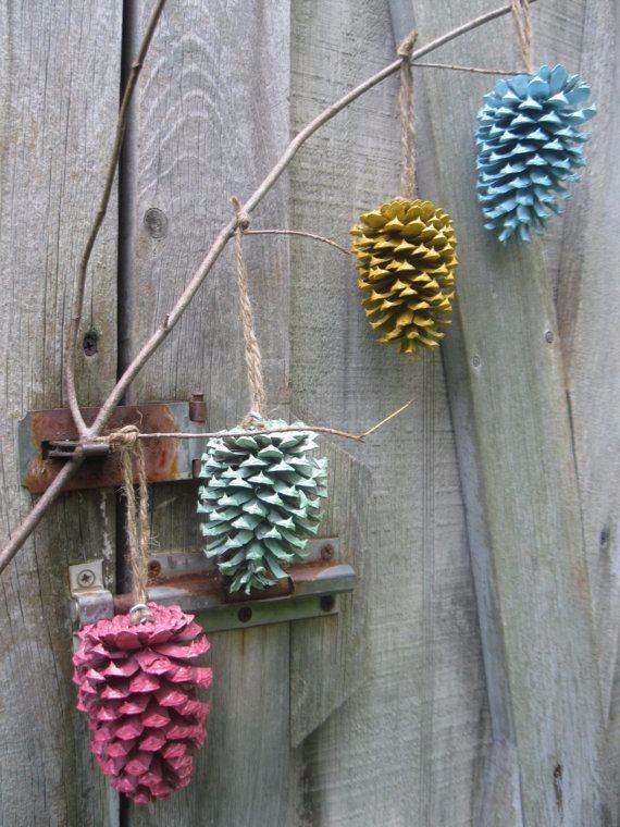 painted-pine-cone-crafts-for-thanksgiving-holiday-3