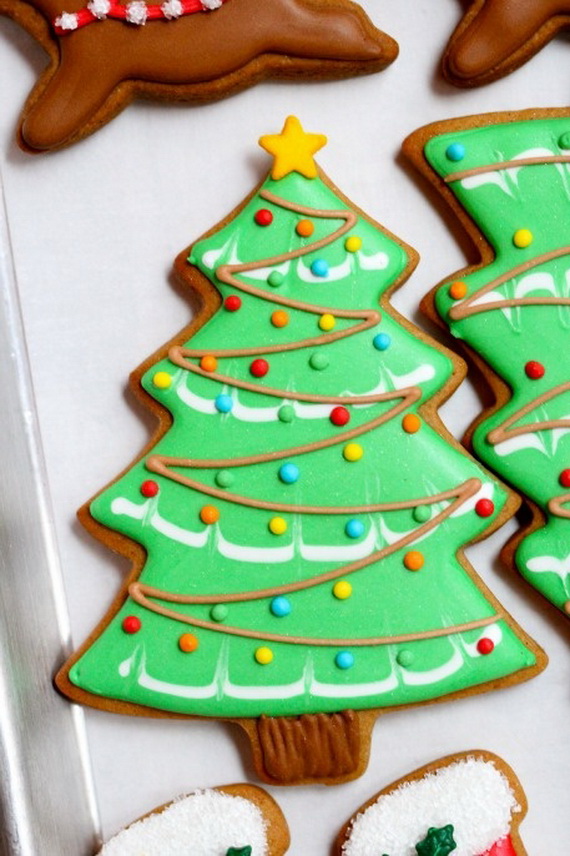 Iced, Decorated, and Shaped Cookies for Holidays_22
