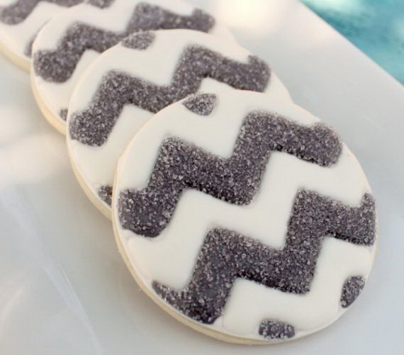 Iced, Decorated, and Shaped Cookies for Holidays_63