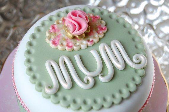 Mothers  Day Cake Decoration Ideas