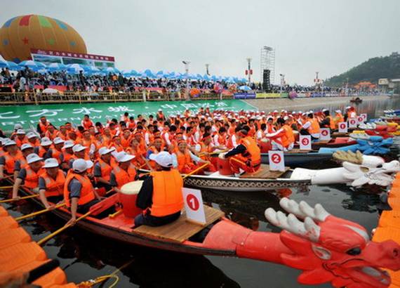 Chinese-Dragon-Boat-Festival-Duanwu-Jie-Origin-History-China-Festival_17