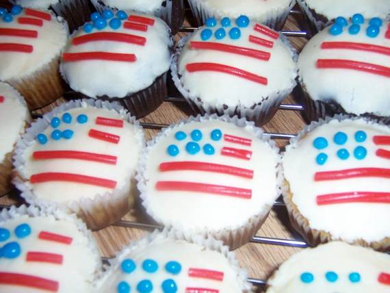 Independence Day Cakes & Cupcakes Decorating Ideas (2)