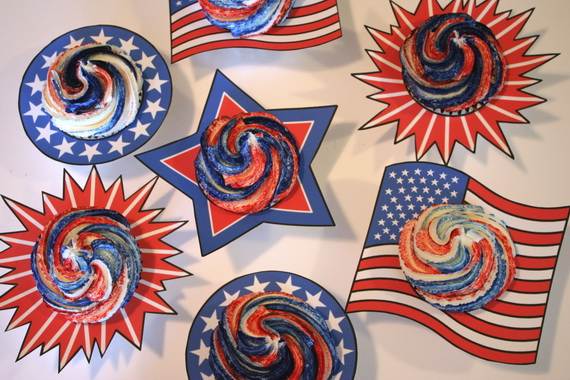 Independence Day Cakes & Cupcakes Decorating Ideas (41)