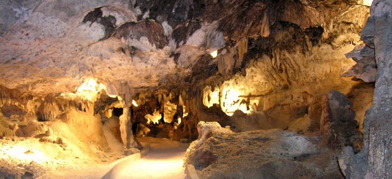 Hato_-Caves-Curacao-_Attractions__33_efdbe9c9b3f1ef9bffa934a8e4ad20e3