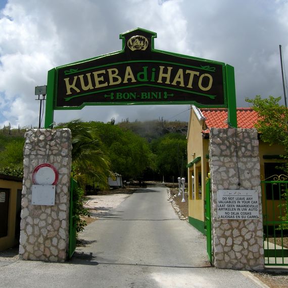 Hato_-Caves-Curacao-_Attractions__40_d7012cc899db70785b13e9cd722eb2e9