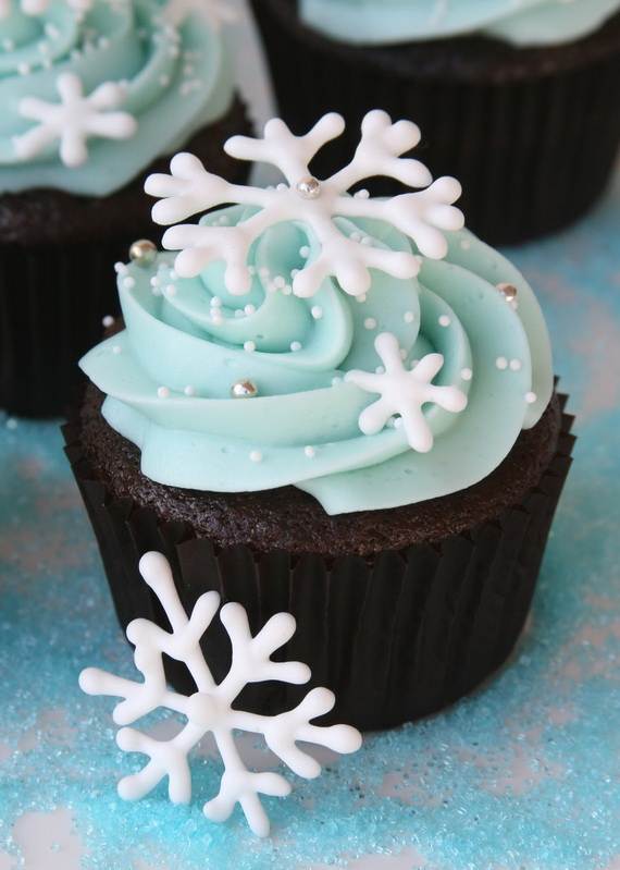 Easy-Christmas-Cupcake-designs-and-Decorating-Ideas_12