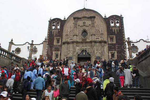 Feast-Day-of-the-Virgin-of-Guadalupe-Mexico-City_15