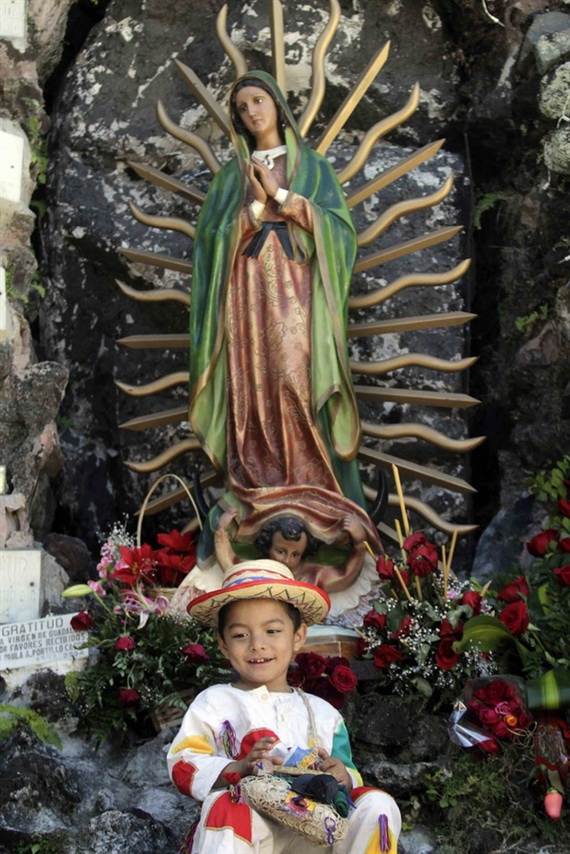 Feast-Day-of-the-Virgin-of-Guadalupe-Mexico-City_86