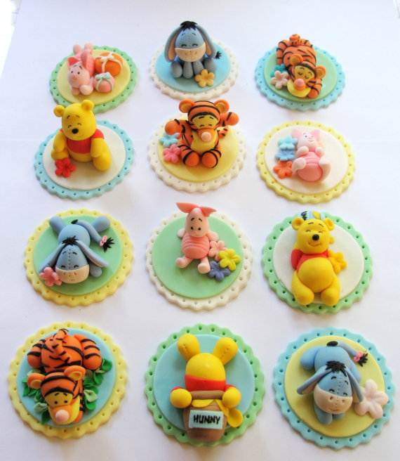 Winnie-the-Pooh-Cake-and-Cupcakes-Decorating-Ideas_67
