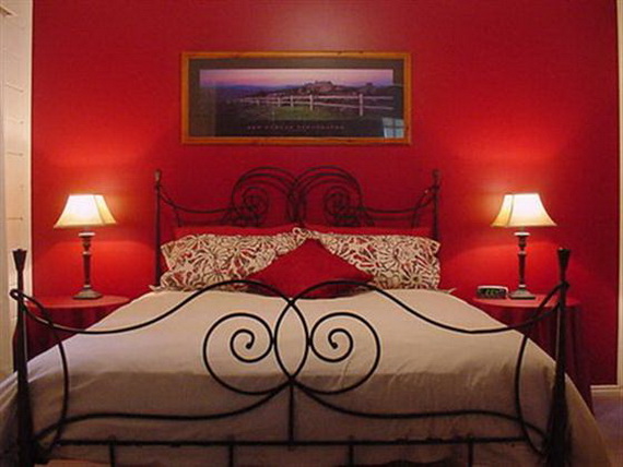 Beautiful -Bedroom- Decorating- Ideas- For- Valentine’s- Day_25