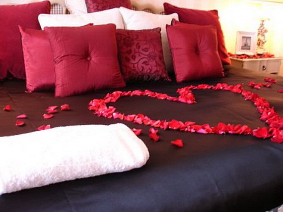 Beautiful -Bedroom- Decorating- Ideas- For- Valentine’s- Day_42