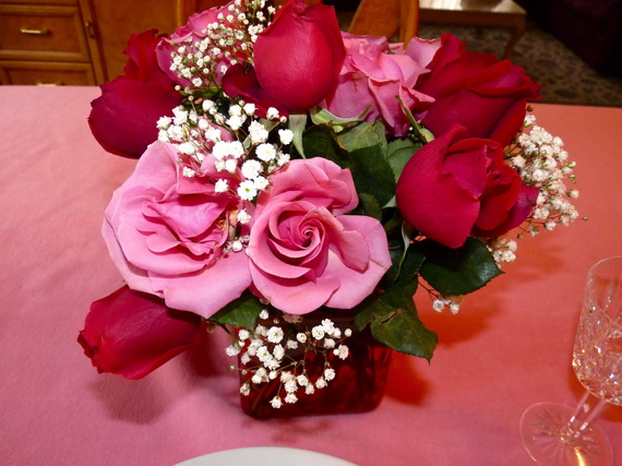 60-Cool -and -Beautiful- Valentine- Table -Decorating- Ideas _18