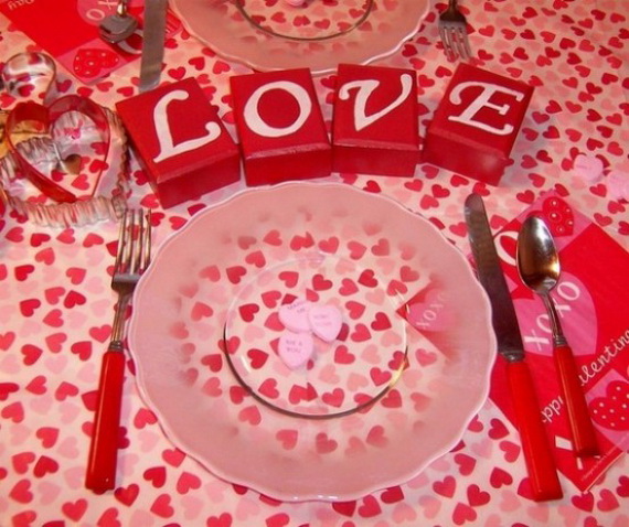 60-Cool -and -Beautiful- Valentine- Table -Decorating- Ideas _40