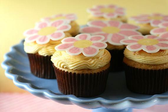 Celebrate-Mothers-Day-with-Decorating-Ideas-of-Cakes-Cupcakes-_13