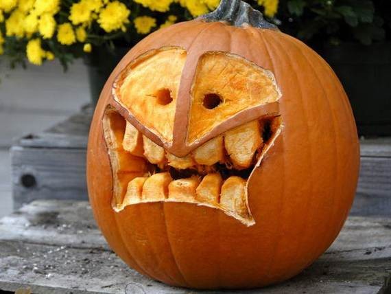 Cool-Easy-Pumpkin-Carving-Ideas-_23