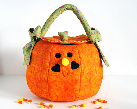 Easy Ideas for Halloween Treat Bags and Candy Bags (41)