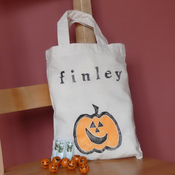 Easy Ideas for Halloween Treat Bags and Candy Bags (64)_resize