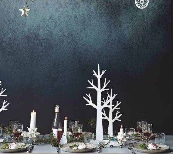 60 Elegant Table Centerpiece Ideas For Christmas