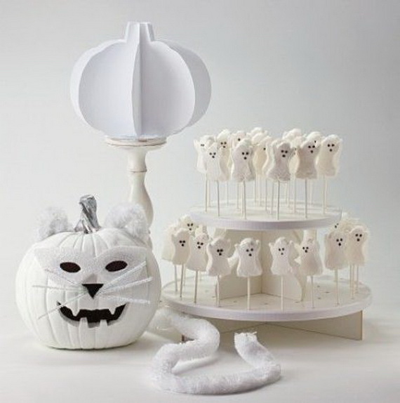 Elegant White Halloween Ideas_58
