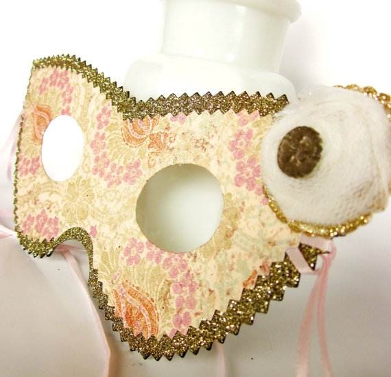 How-to-Make-a-Paper-Mache-Mask-With-a-Foil-Mold_51