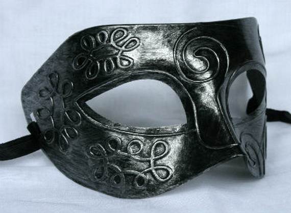 How-to-Make-a-Paper-Mache-Mask-With-a-Foil-Mold_63