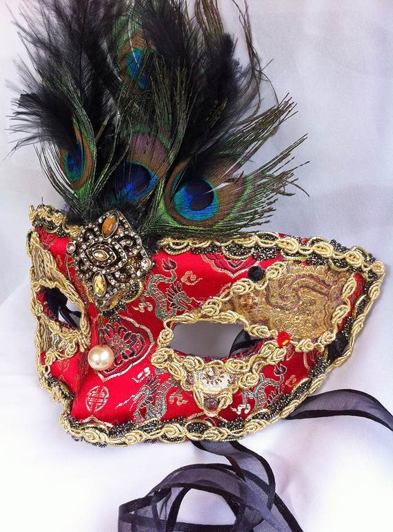 How-to-Make-a-Paper-Mache-Mask-With-a-Foil-Mold_79