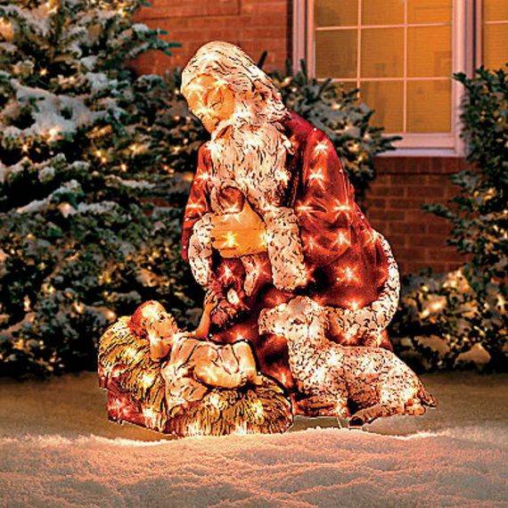 Outdoor-Christmas-Decorations-For-A-Holiday-Spirit-_271