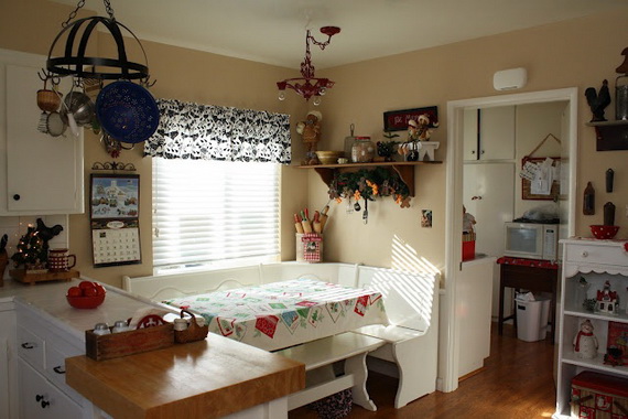 Top Christmas Decor Ideas For A Cozy Kitchen _14