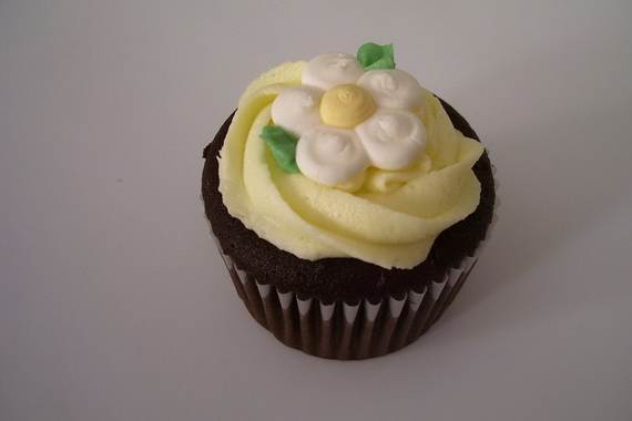 Affectionate-Mothers-Day-Cupcake-Ideas_09