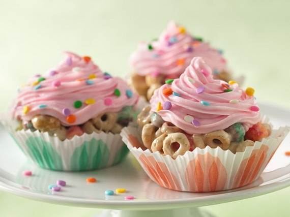 Affectionate-Mothers-Day-Cupcake-Ideas_10