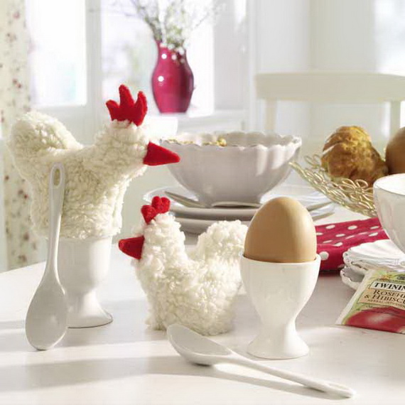 Tierische Ostern: Eierw?rmer aus Pl?sch