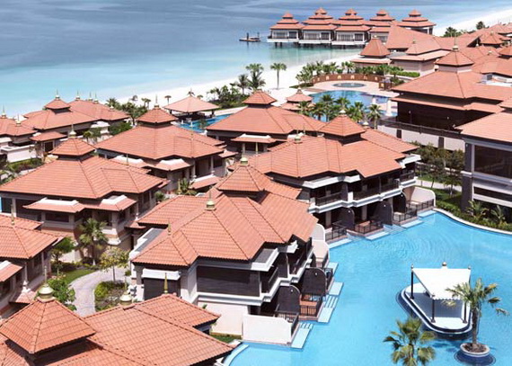 Anantara_Dubai_The_Palm_Resort_Aerial
