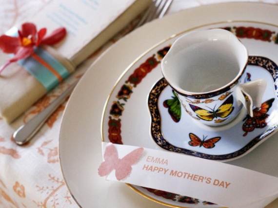 30-Cool-Mother’s-Day-Tea-Table-Décor-Ideas_12