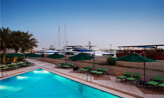 Spend A Luxury Holiday In Sheraton Dubai Creek Hotel & Towers _2_1