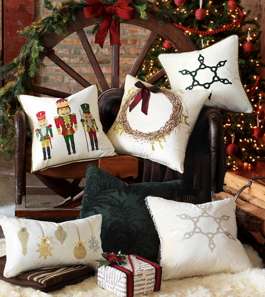 Handmade Pillows for the Holidays_12