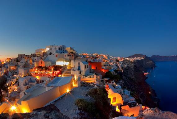 The-Stunning-Santorini-Island-Greece_12