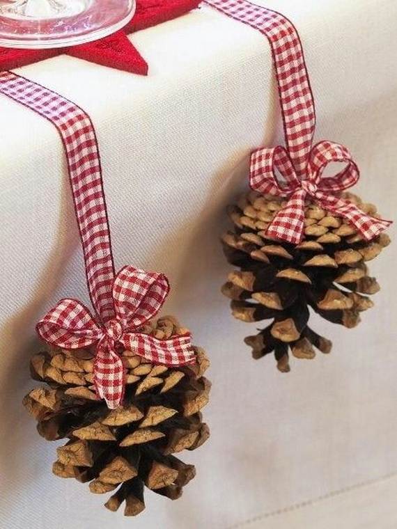 40-Awesome-Pinecone-Decorations-For-the-holidays-1