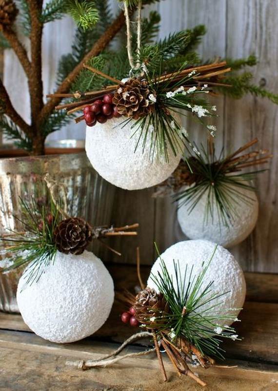 40-Awesome-Pinecone-Decorations-For-the-holidays-2