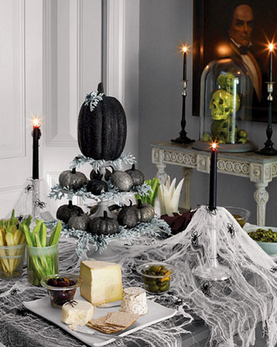 Hauntingly Spooky Dark Interiors Inspired By Halloween_02