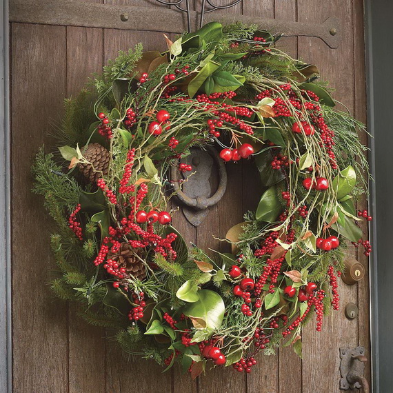 Creative Christmas Wreath Decor Ideas_06