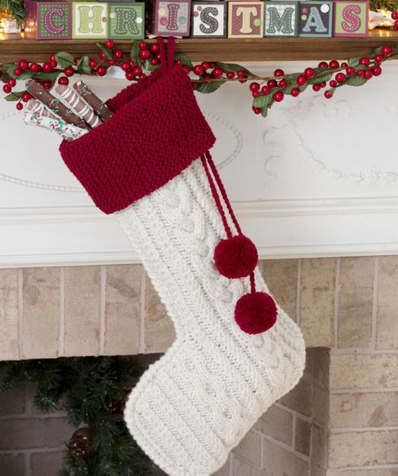 Cute And Cozy Knitted Christmas Decorations_03