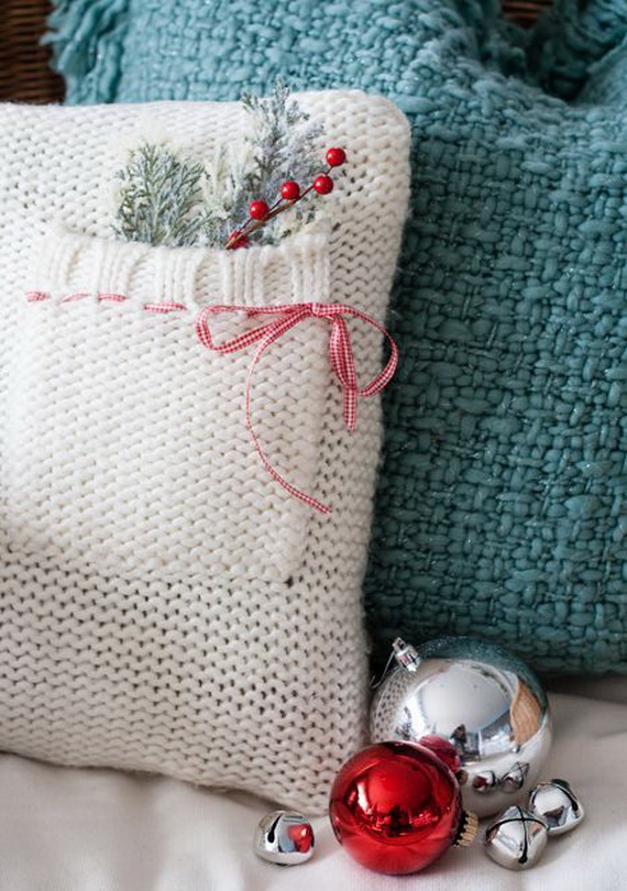 Cute And Cozy Knitted Christmas Decorations_16