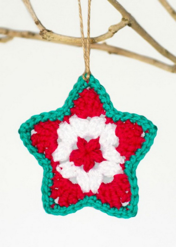 Cute And Cozy Knitted Christmas Decorations_30