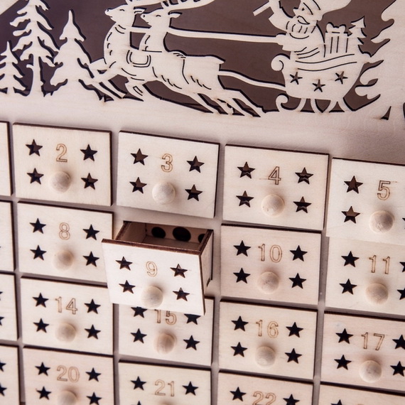 Fun Christmas Crafts With 50 Great Homemade Advent Calendars Ideas_21
