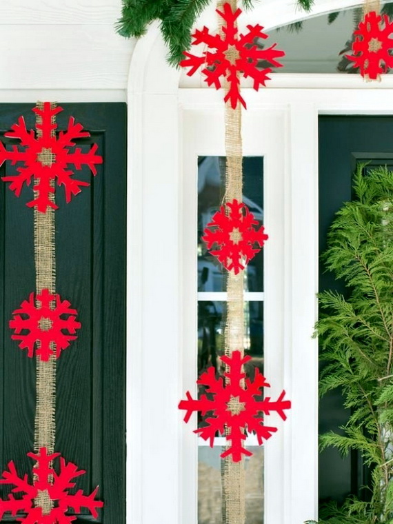 Snowflakes Inspiration Favorite Christmas Decorating Ideas (5)